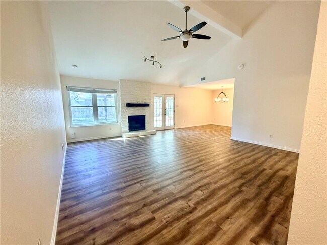 Building Photo - 11606 Birchbark Trail