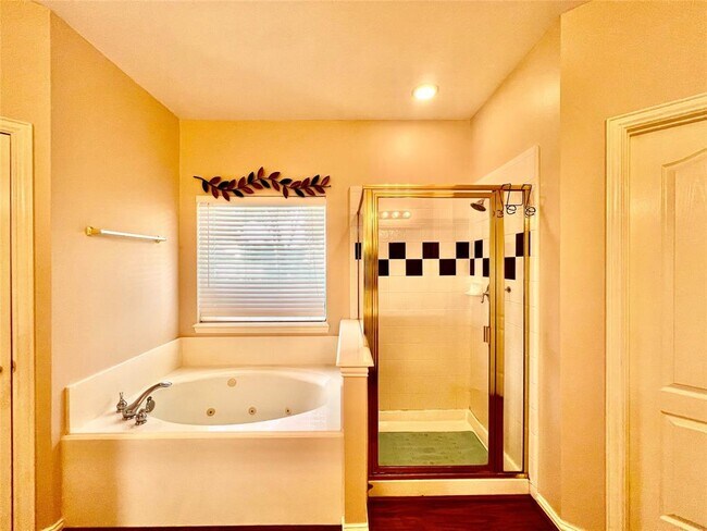 Building Photo - 4202 Grand Plantation Ln