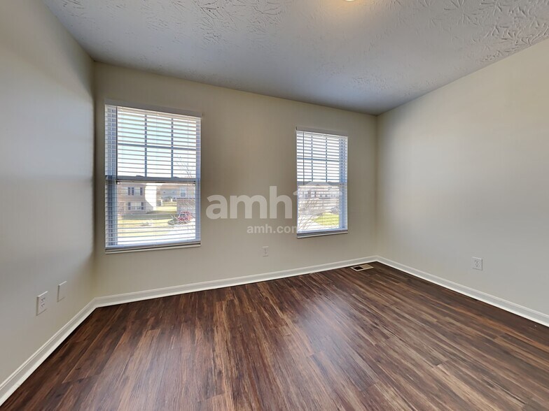 Building Photo - 304 Trout Valley Rd