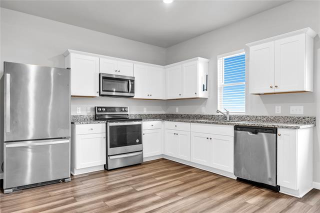 Building Photo - 2119 Hamilton St