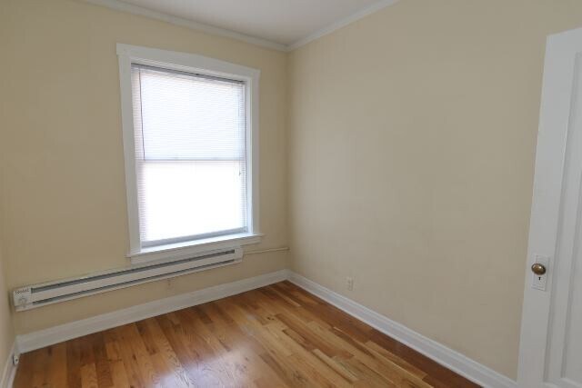 Building Photo - 516 W Melrose St