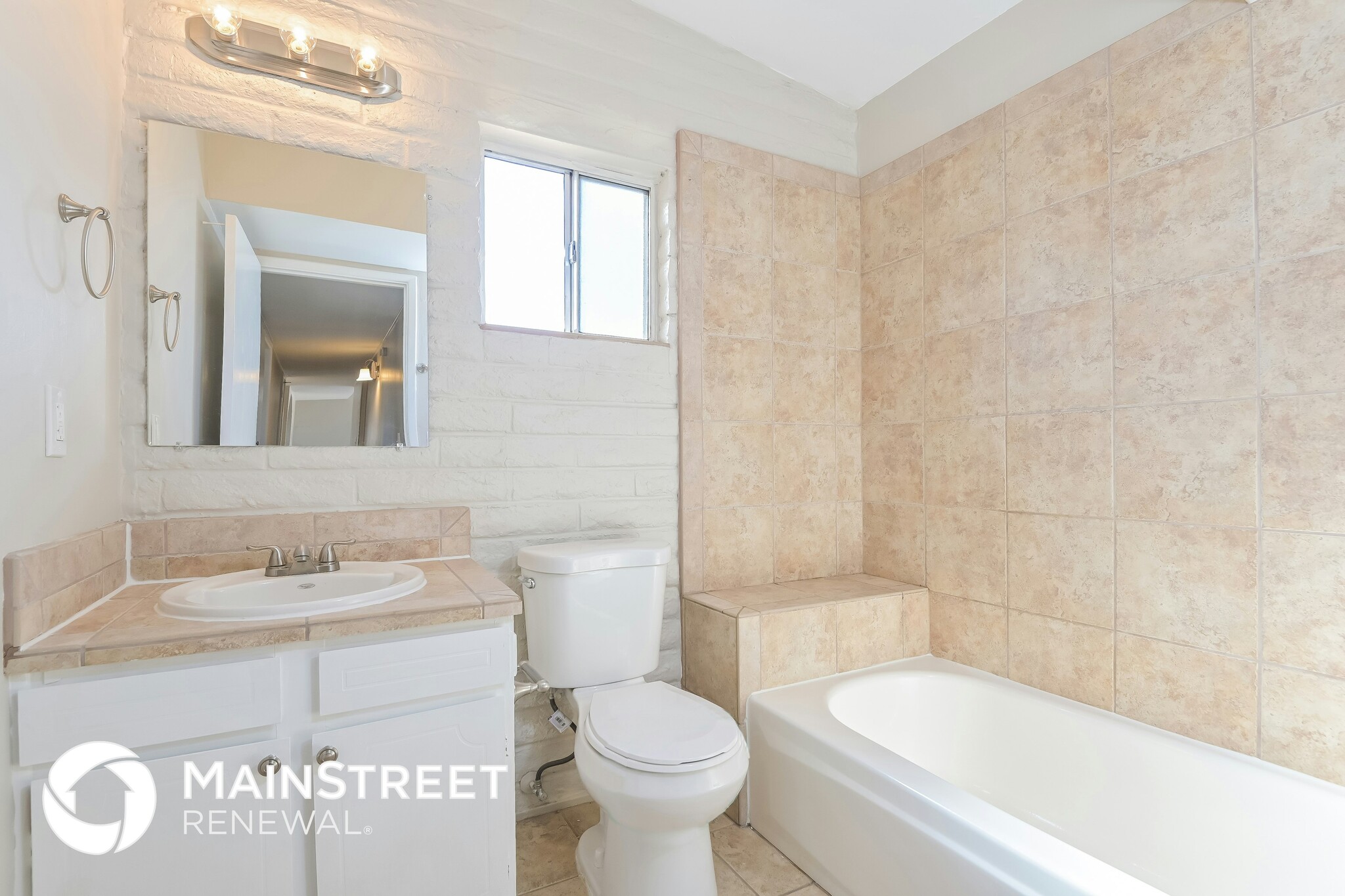 Building Photo - 8467 E Shasta Dr