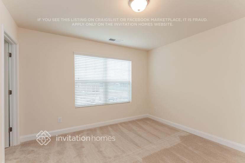 Building Photo - 107 Sassafras Rd