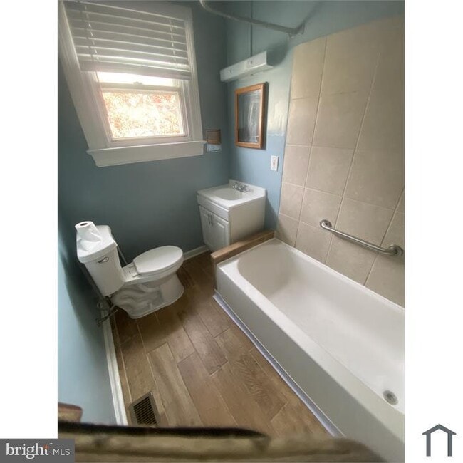 Building Photo - 3012 Alabama Ave SE