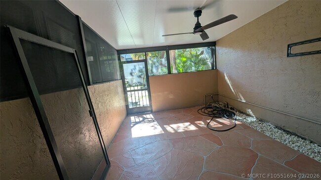 Building Photo - 2372 NW 39th Ave