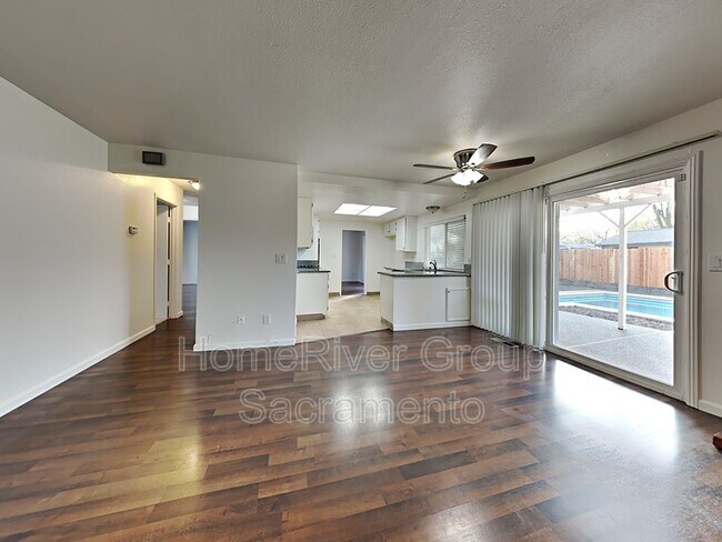 Building Photo - 431 Windward Way