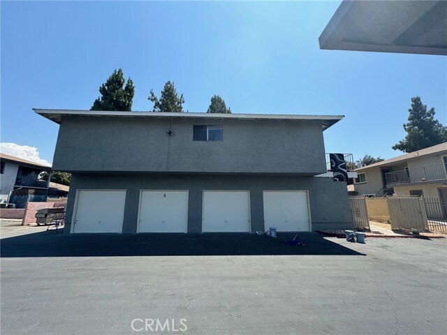 Building Photo - 1209 Oxford Dr