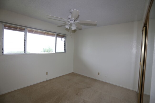 Building Photo - Lakeview - Enchanted Lake - 2 Bdrm/2 Bath/...