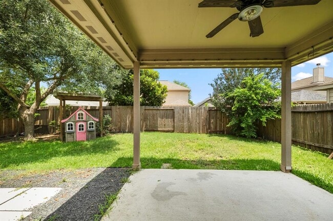 Building Photo - 5814 Dayln Ct