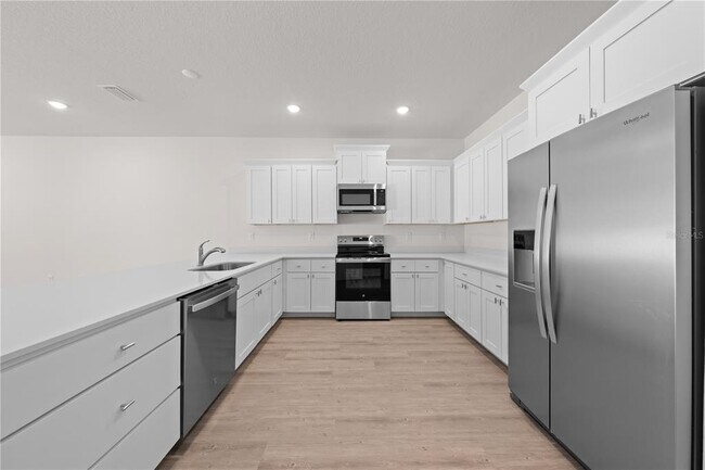 Building Photo - 1782 Tilia St