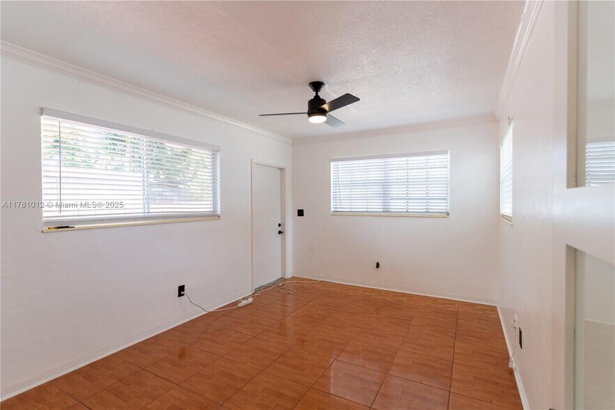 Building Photo - 431 NW 47th St