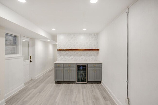 Building Photo - 513 Cobbs Creek Pkwy