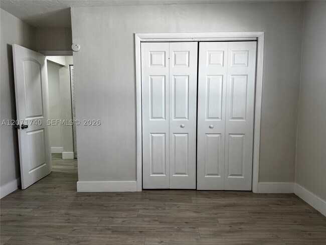 Building Photo - 1330 W 29th St