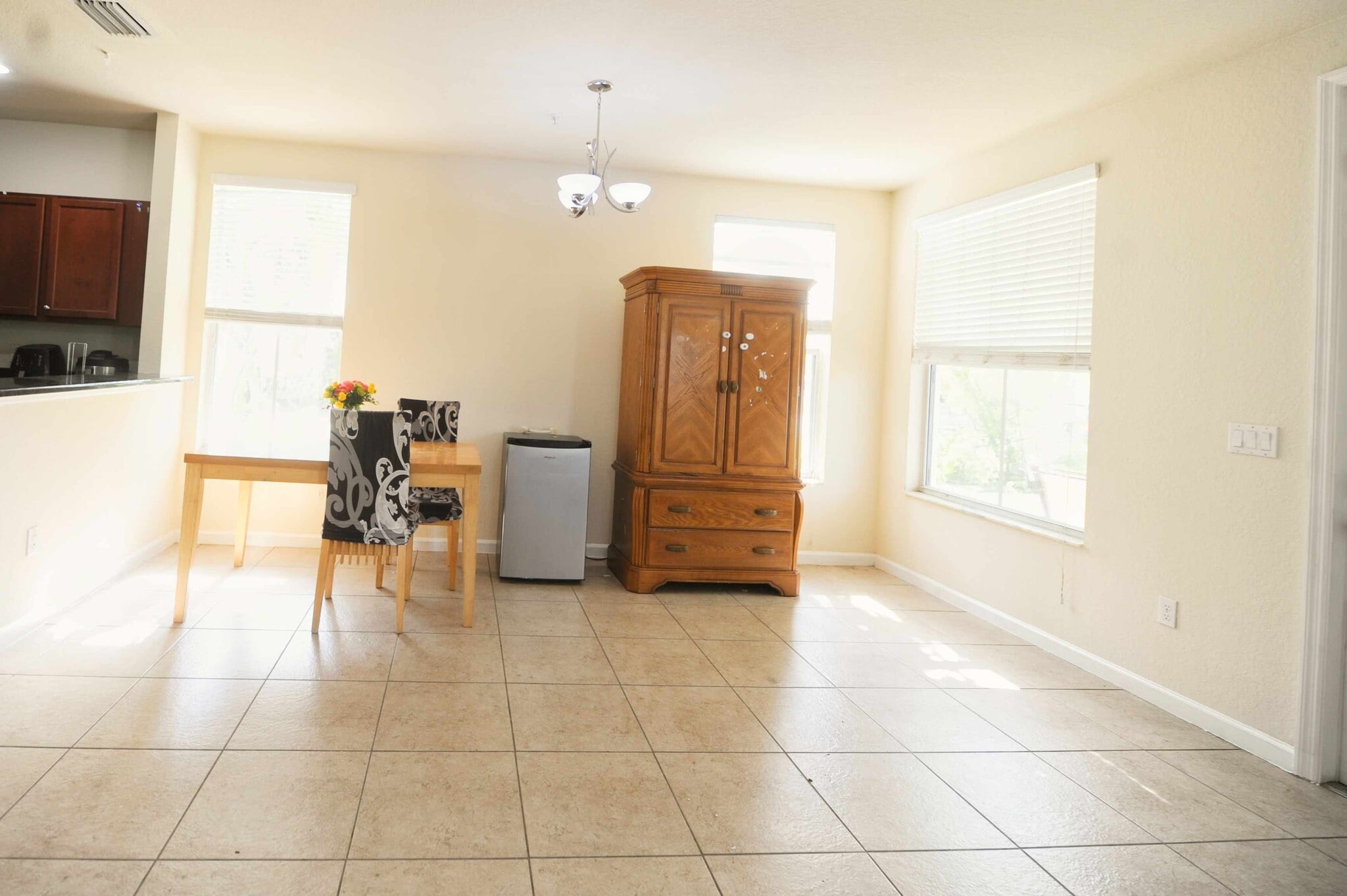 Building Photo - 4746 Acadian Trl
