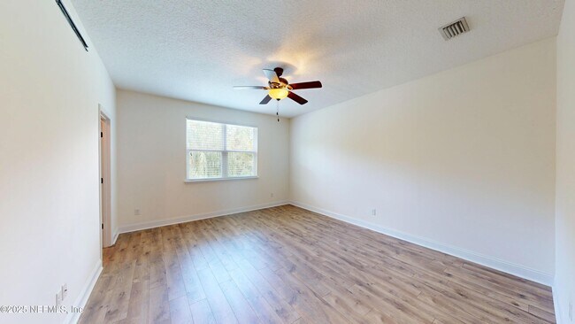 Building Photo - 415 Fever Hammock Dr