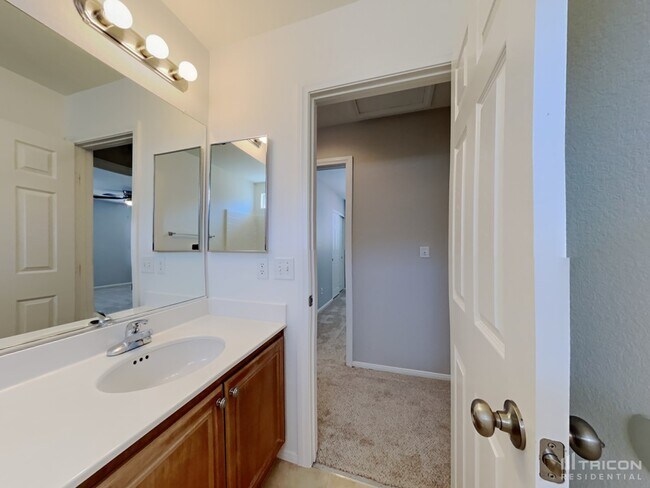 Building Photo - 6430 Eldorado Pines Ave