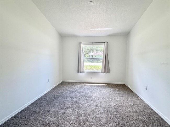 Building Photo - 13315 Golf Ridge Pl