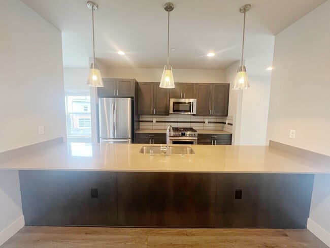 Building Photo - 18236 73rd Ave NE