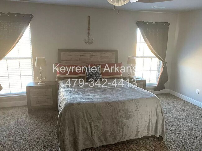 Building Photo - 530 Arkansas Black