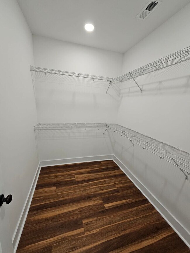 Building Photo - Brand-New 3-Bedroom Home with Bonus Room, 2-Car Garage, and Maintenance-Free Living