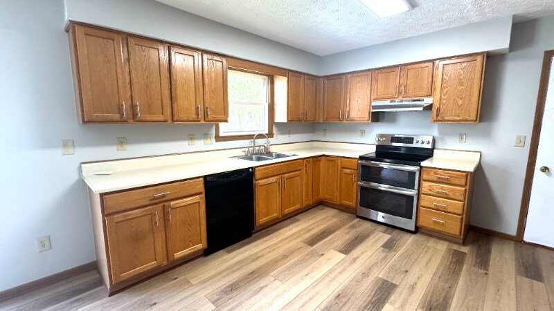 Building Photo - 4348 Shady Meadows Dr