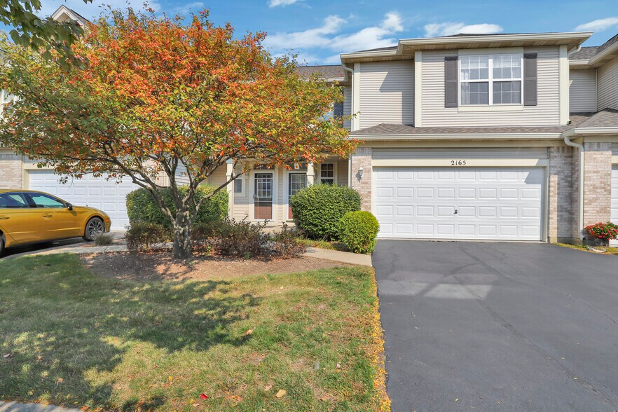 Building Photo - 2165 Sunrise Cir