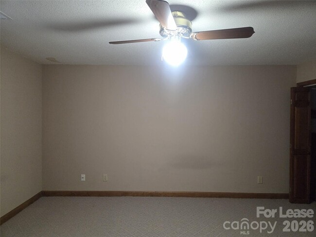 Building Photo - 1568 Triplett Rd