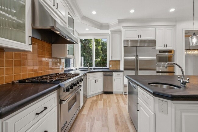 Building Photo - 7BR / 5.5BA Los Altos Home with Elevator, 3-Car Garage & EV Charging