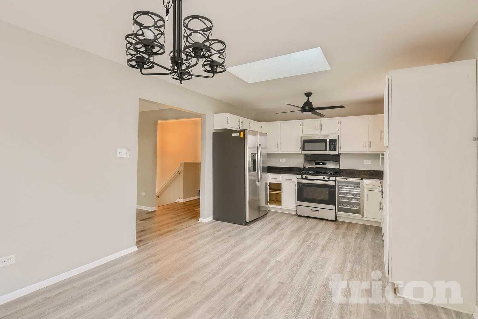 Building Photo - 1812 Cumberland Dr