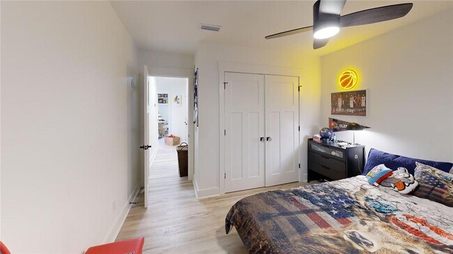 Building Photo - Available December!