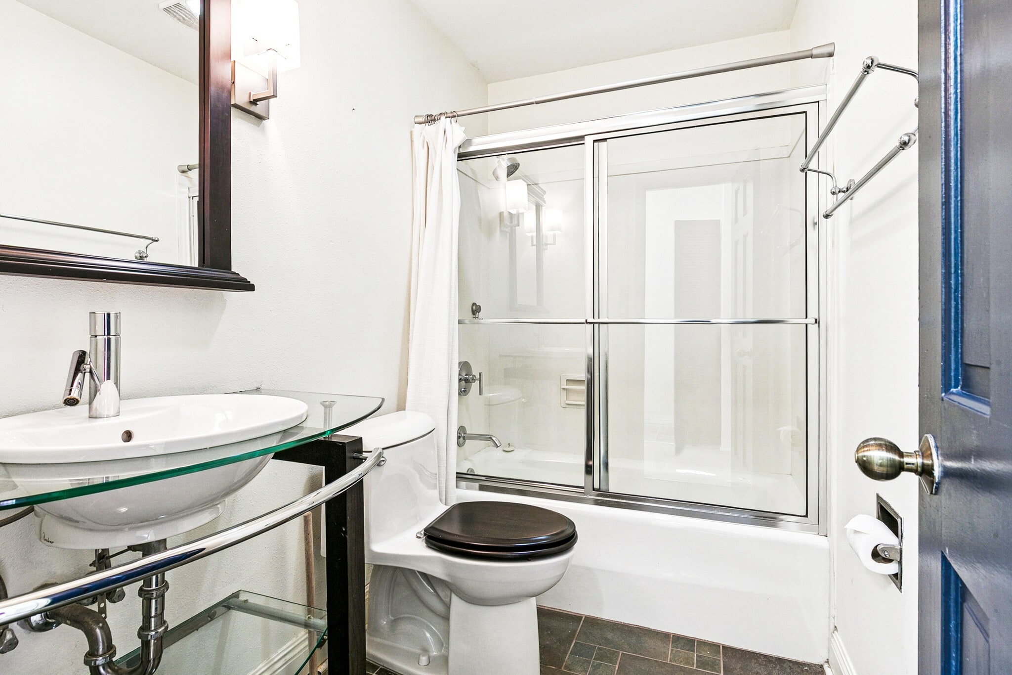 Building Photo - 8654 Pontchartrain Blvd