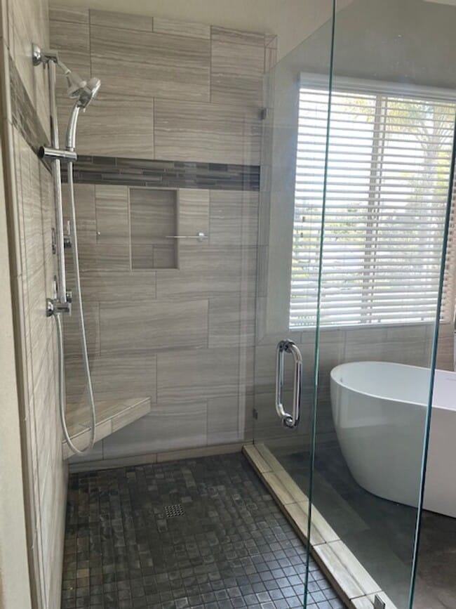 Building Photo - Paloma Del Sol Home