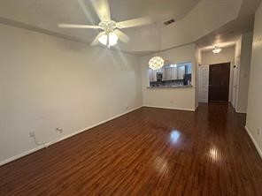 Building Photo - 2803 Kings Crossing Dr