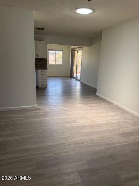 Building Photo - 3033 S Longmore