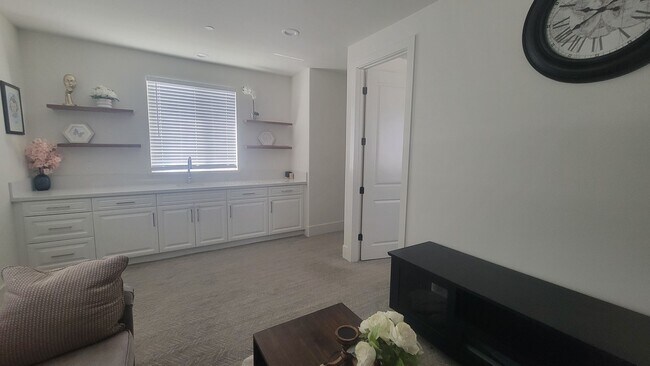 Building Photo - 3701 Parterre Ct