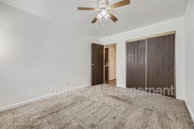 Building Photo - 5995 W Hampden Ave