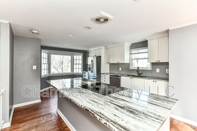 Building Photo - 2009 Wellfleet Ct