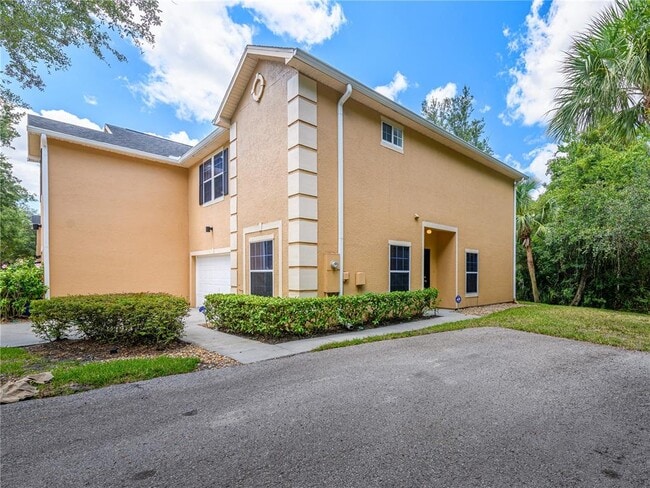 Building Photo - 16322 Parkstone Palms Ct