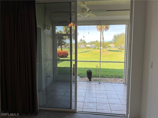 Building Photo - 2081 Crestview Way