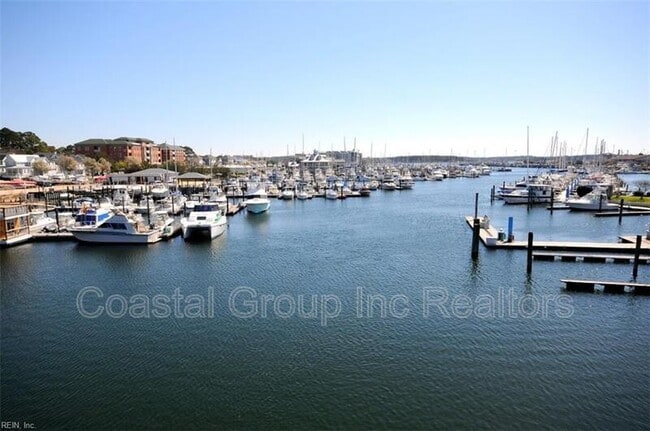 Building Photo - 9512 25th Bay St