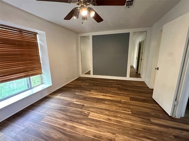 Building Photo - 13517 Castilian Dr