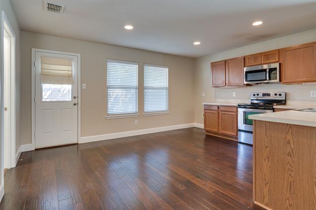 Building Photo - 16424 Cowboy Trail