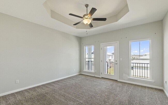 Building Photo - 432 Raven Ln