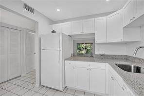 Building Photo - 7605 NW 5th Pl