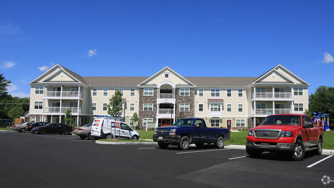 Building Photo - Homes on Johnsons Pond