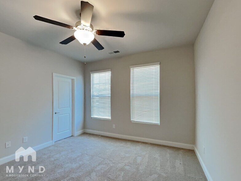 Building Photo - 6174 Ripple Wy