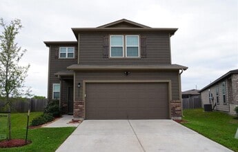 Building Photo - 14503 Overland Pass