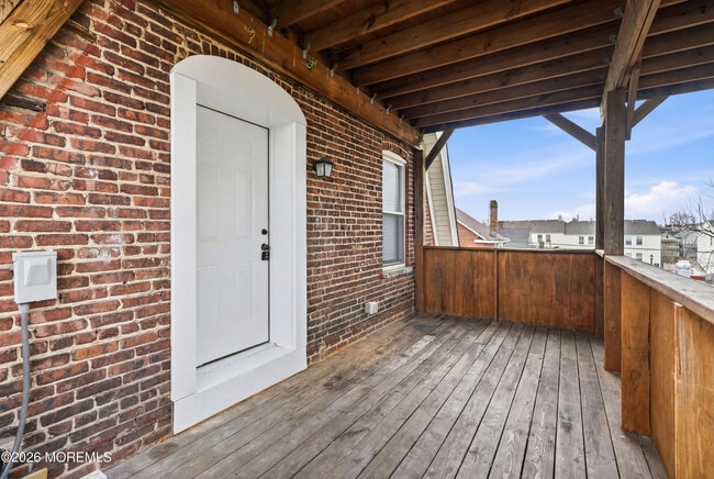 Building Photo - 115 Remsen Ave