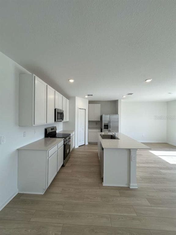 Building Photo - 6412 DOMIZIO Dr