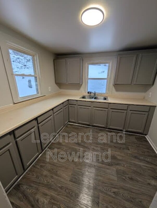 Building Photo - 750 S 9th St